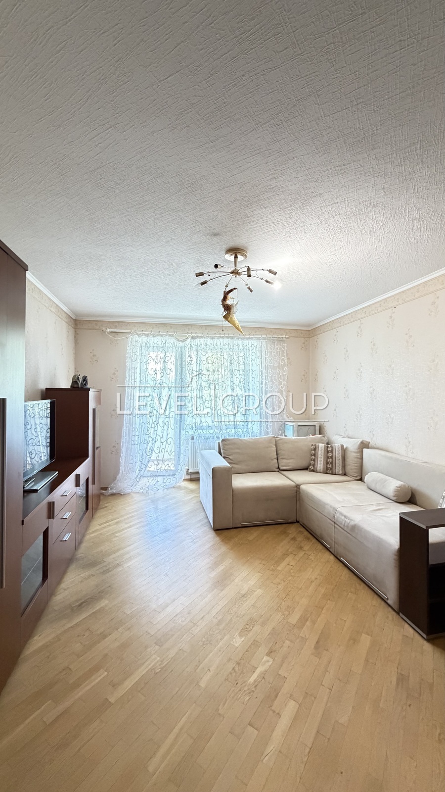 Halytska St., 10