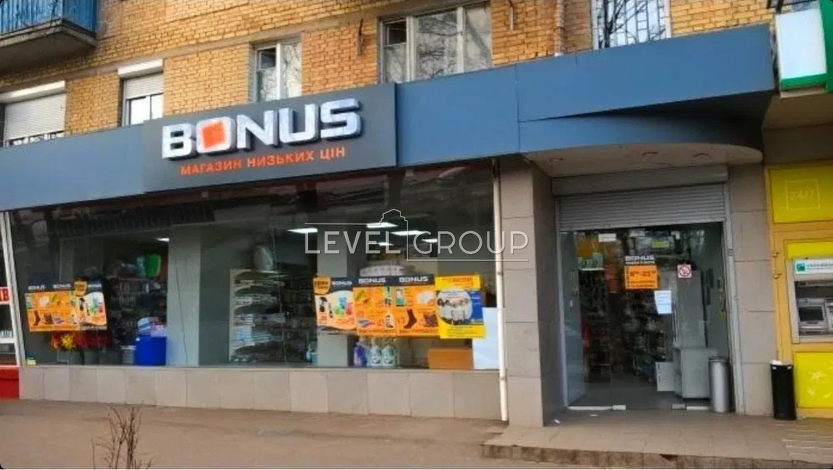 Вишгородська вул., 44
