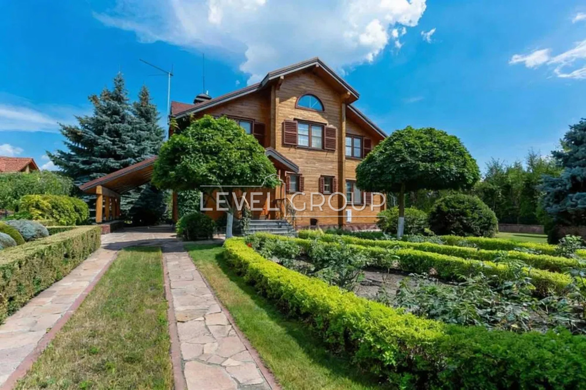 Авгурівська, 125