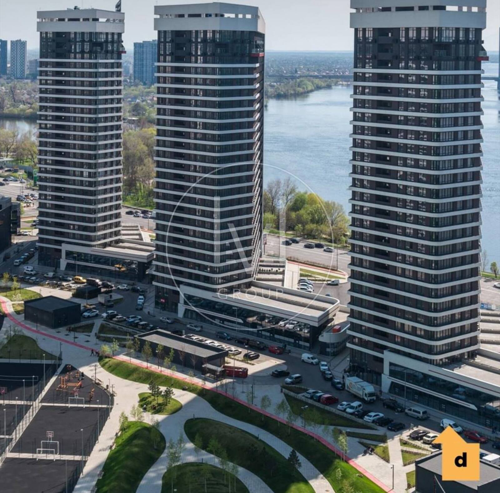 Dniprovska naberezhna, 15e