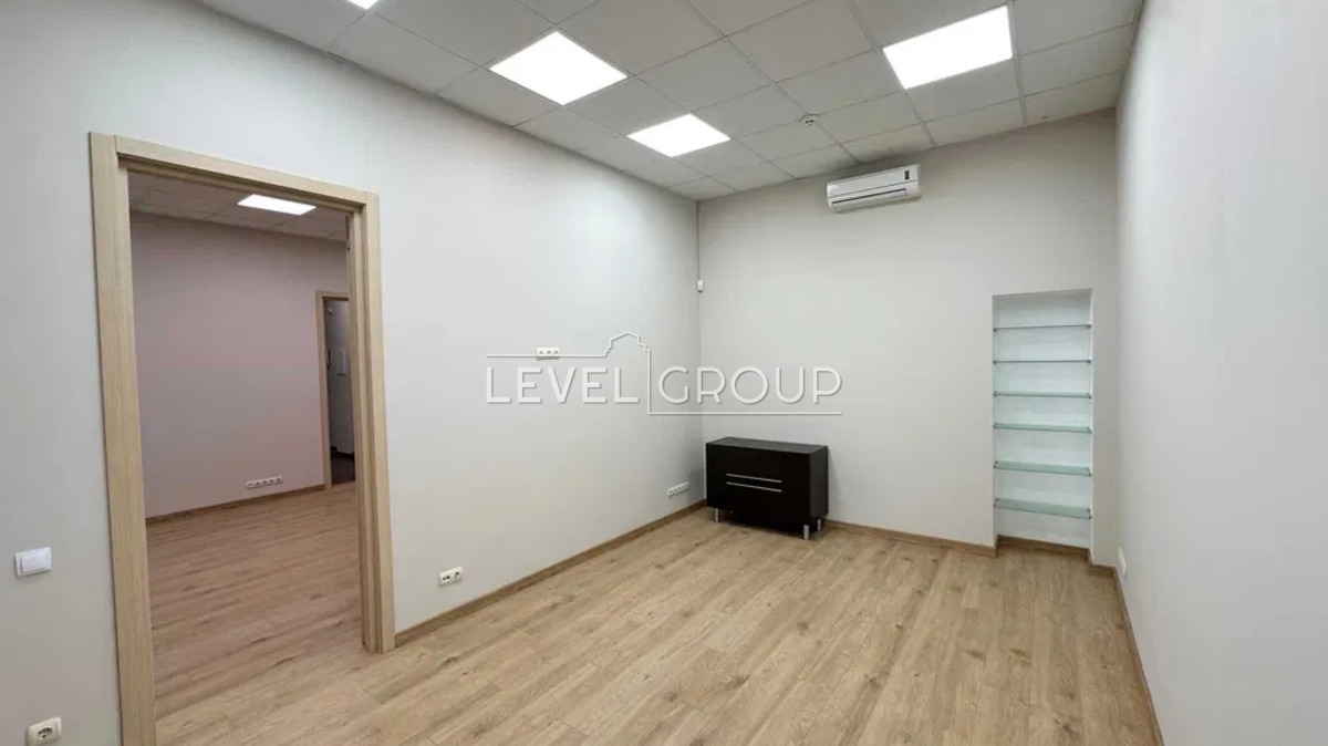 Левандовська вул. (Анищенка), 8