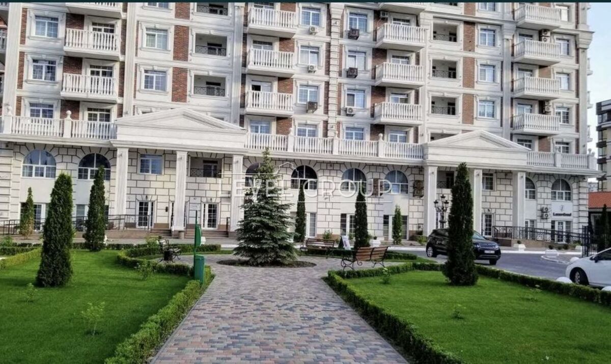 Mykhailo Maksymovycha St. (Onufria Trutenko), 24v