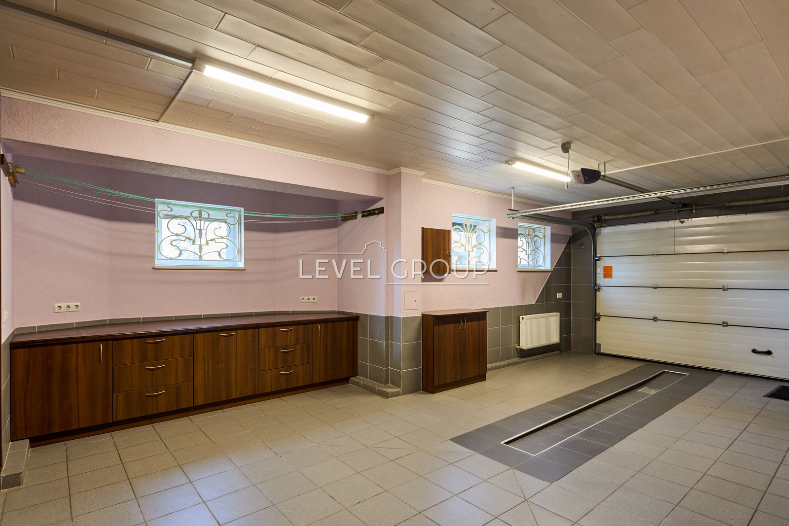 Ірпінська вул., 31