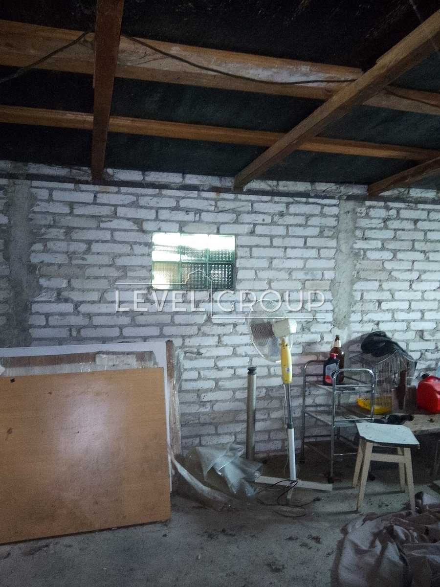 9-а Лугова вул., 8