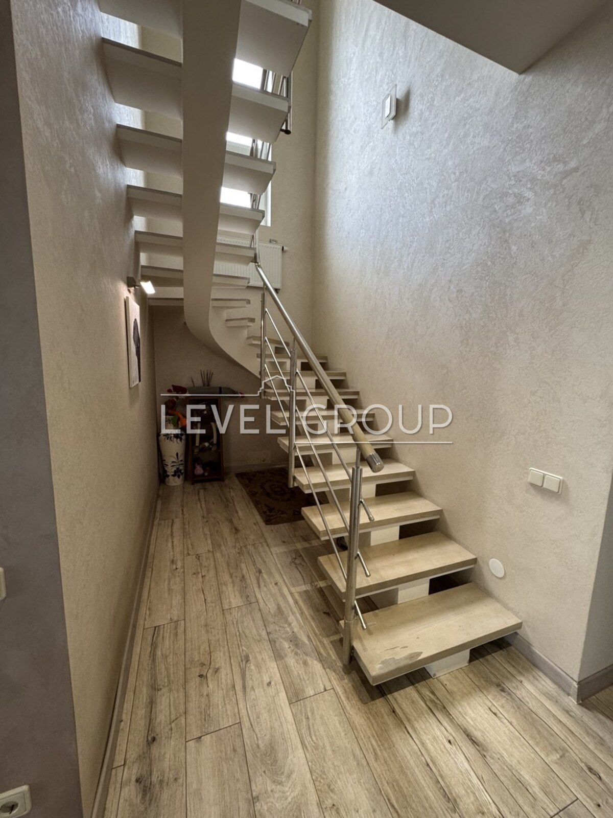 пров. Колгоспний