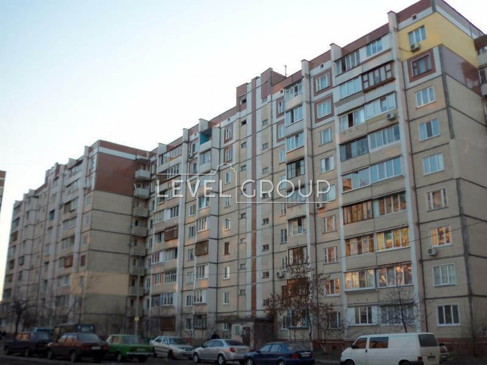 Червоної Калини просп. (Володимира Маяковського), 79а