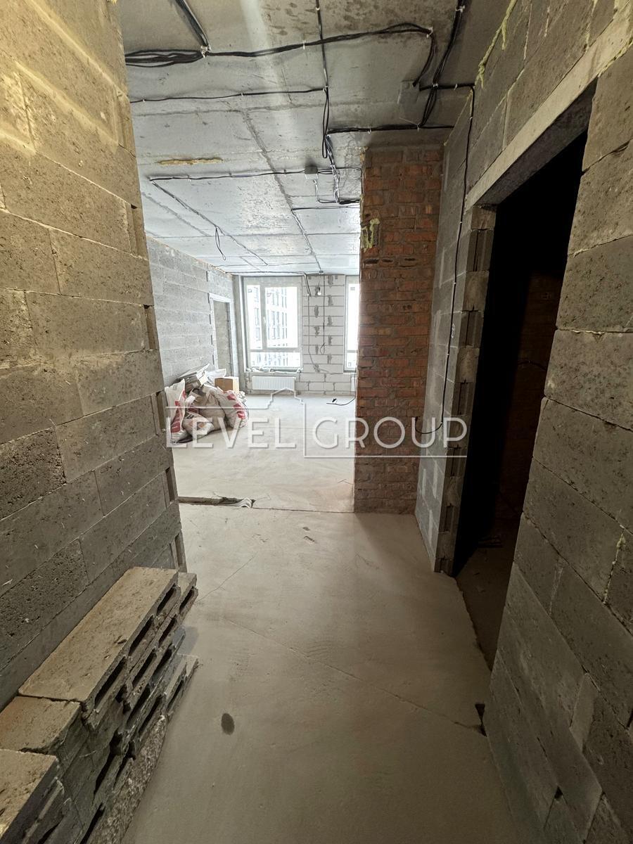 Oleksandra Olesia St., 8/17