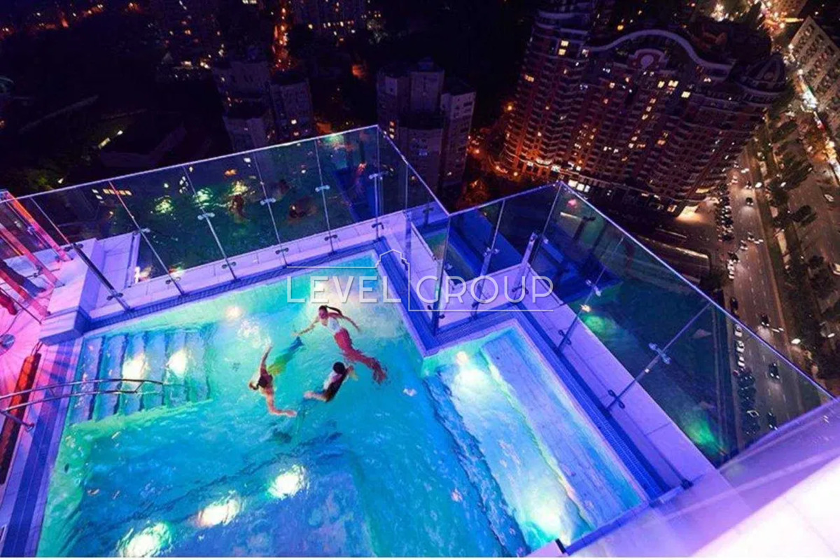 Лесі Українки бульв., 7в