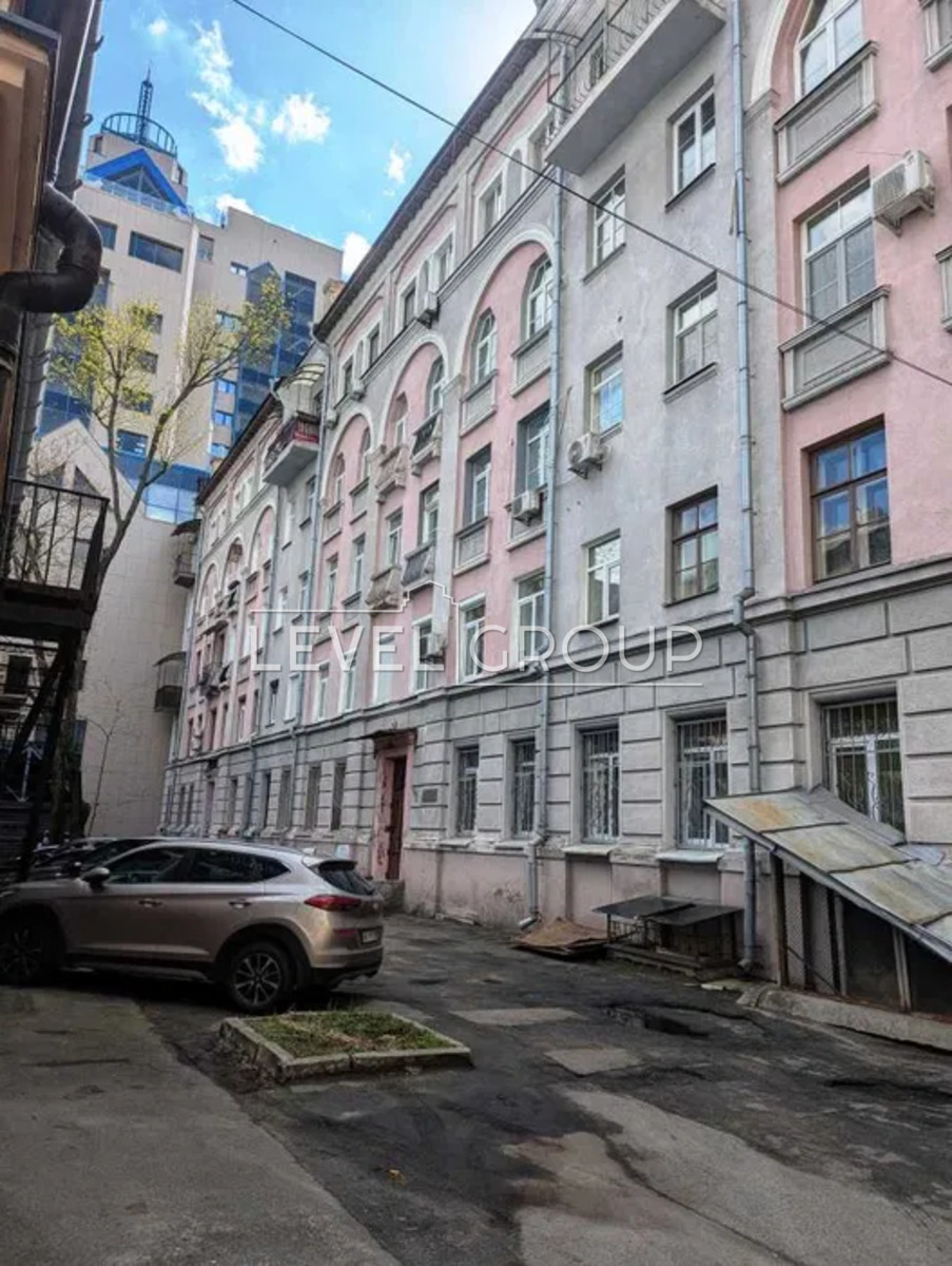 Дарвіна вул., 10