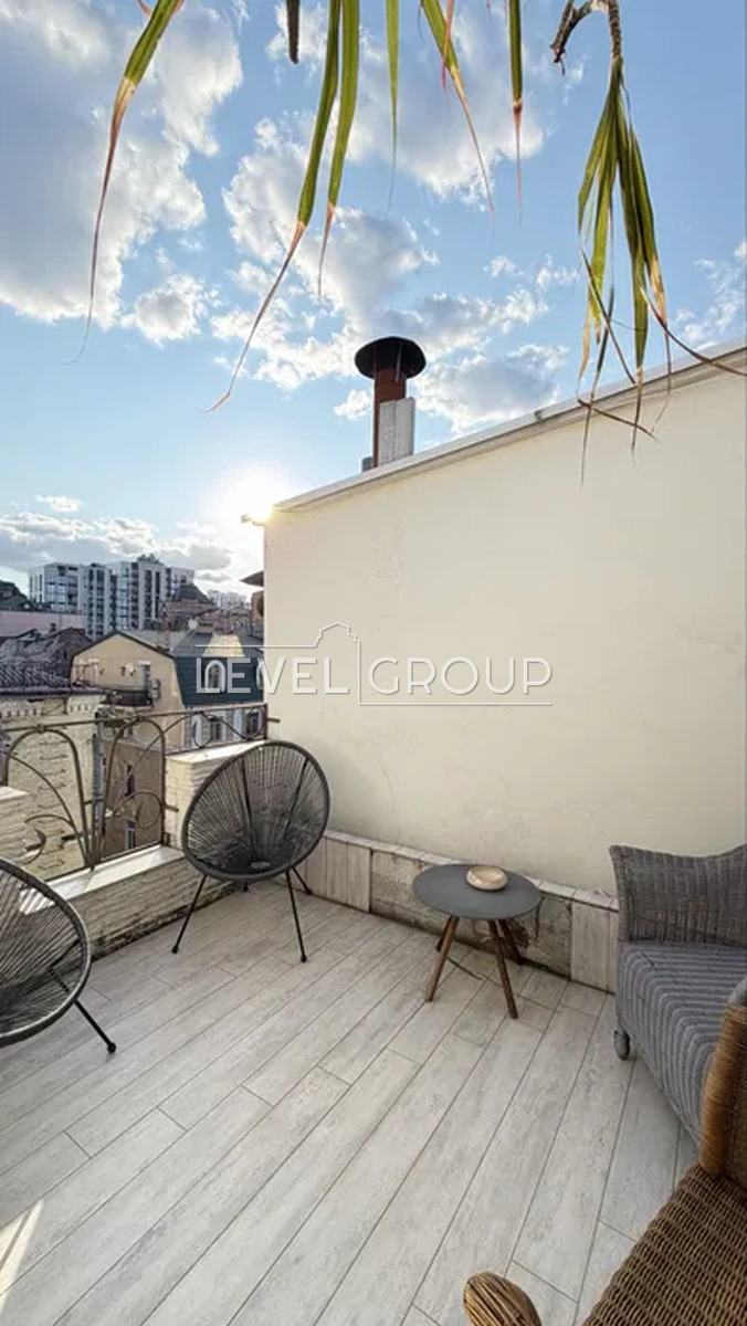 Yaroslaviv Val St., 21A