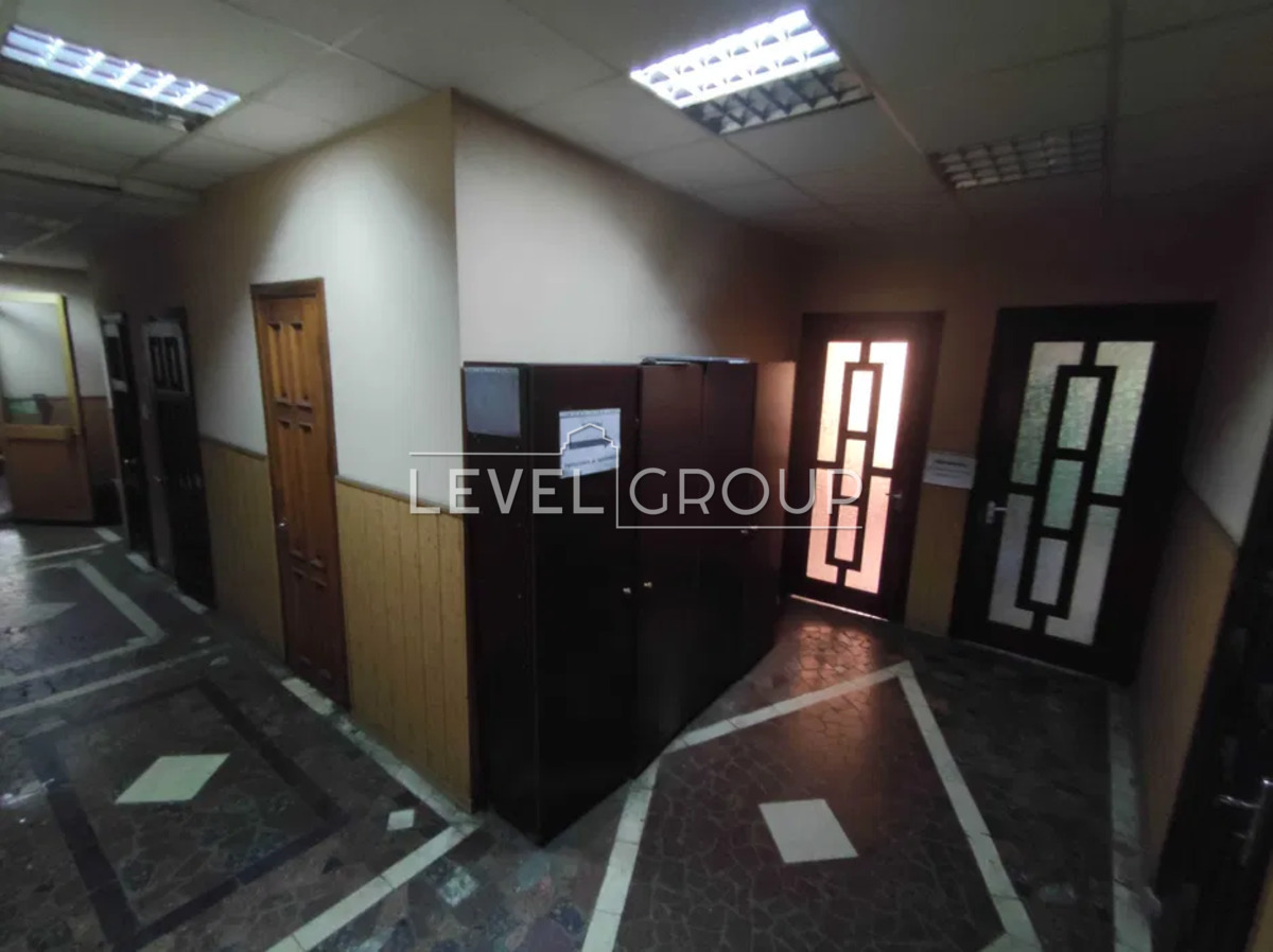 Зрошувальна вул., 5