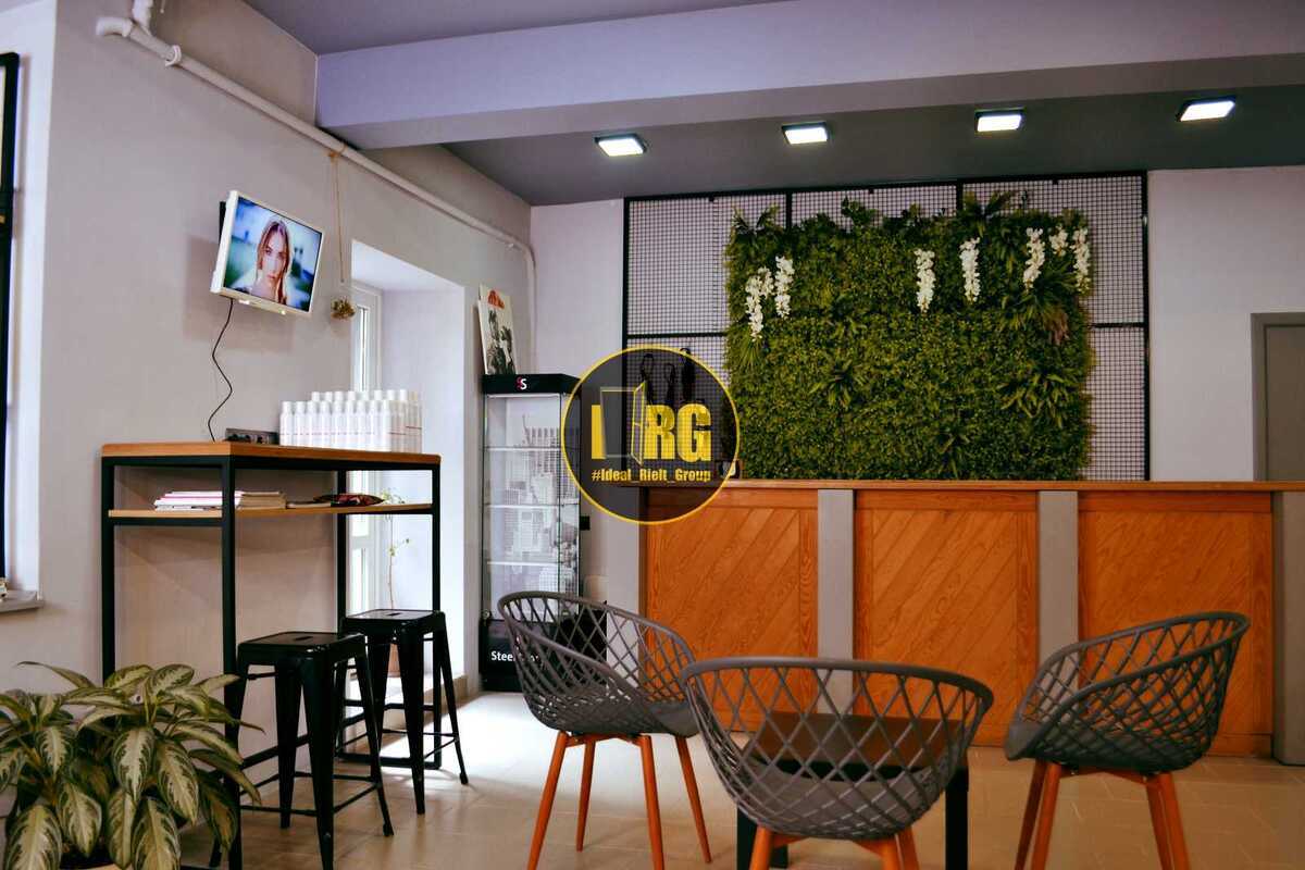 Prorizna St., 4