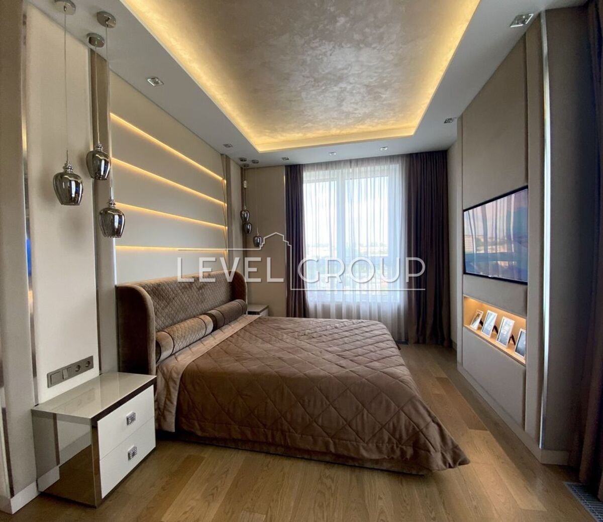 Lesia Ukrainka Blvd., 7v