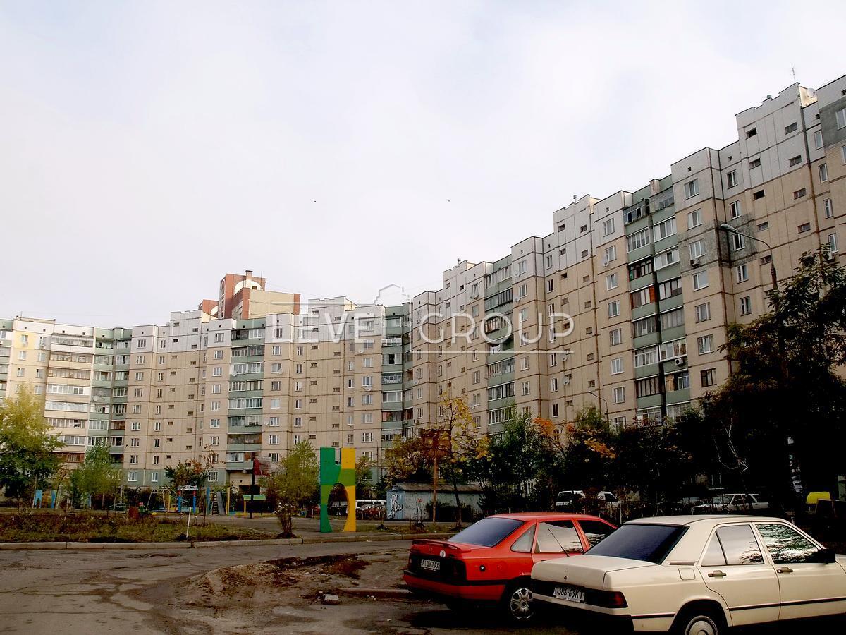 Миколи Закревського вул., 89