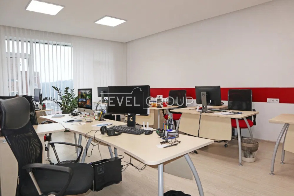 Antonovych St. (Gorky), 131