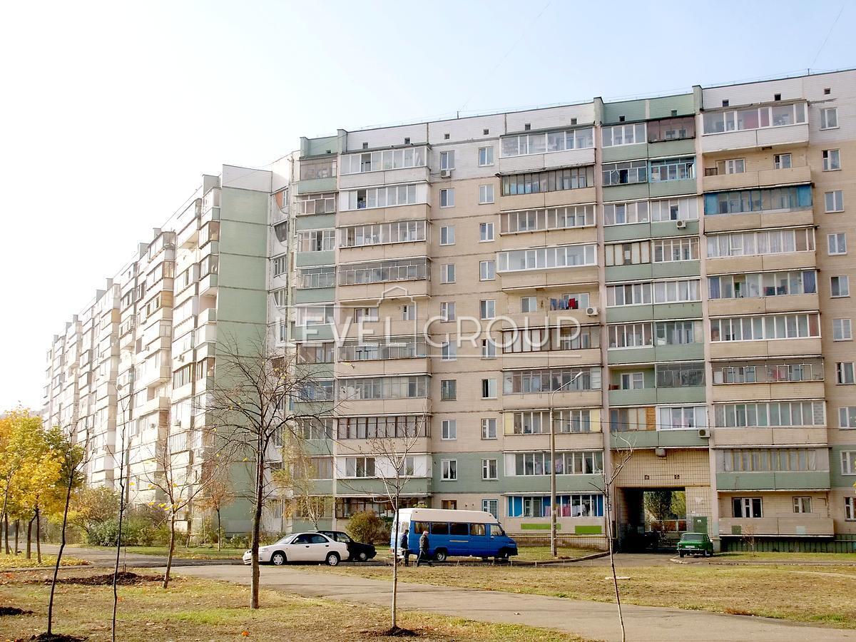 Миколи Закревського вул., 89