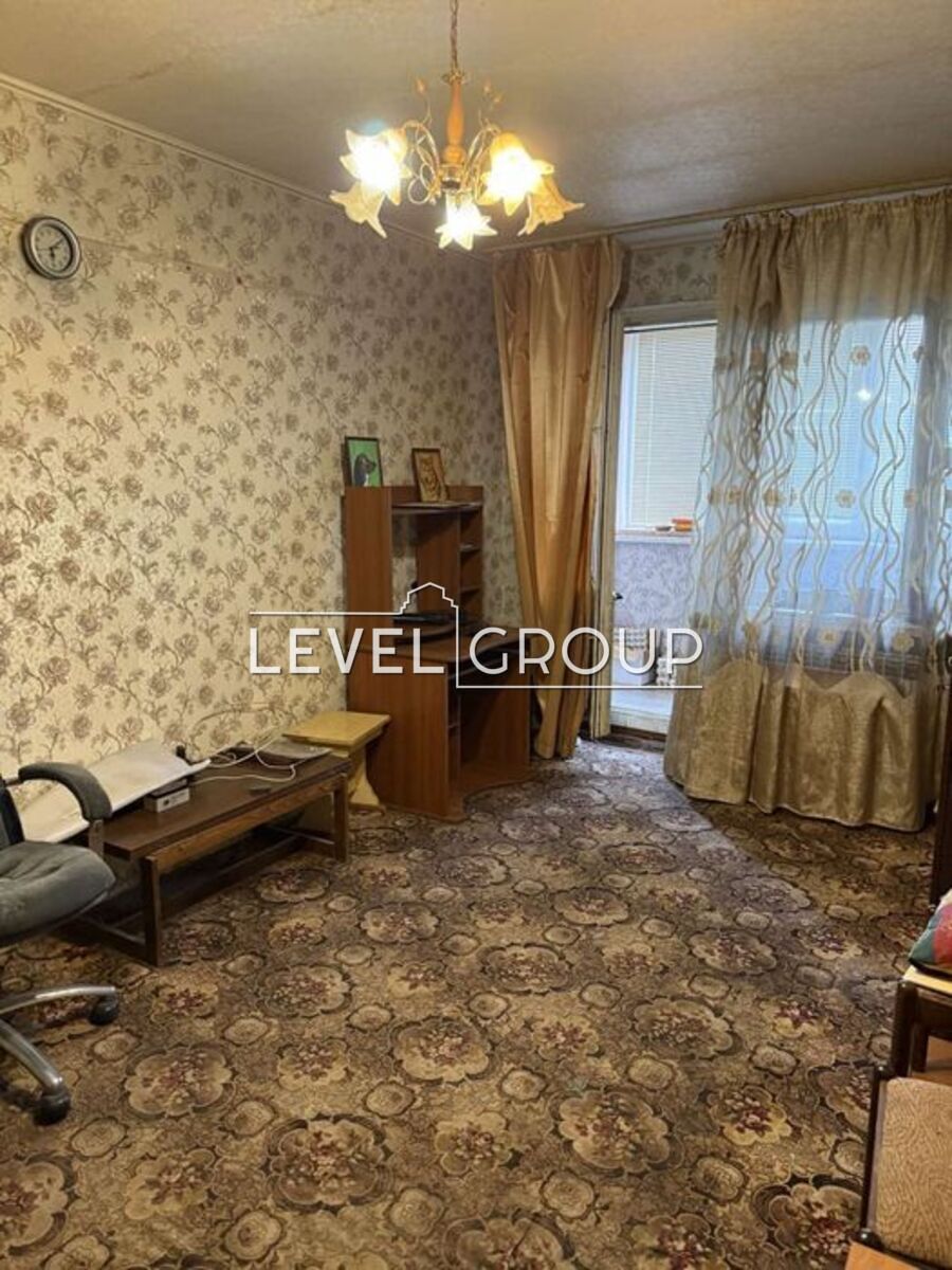 Георгія Гонгадзе просп., 18
