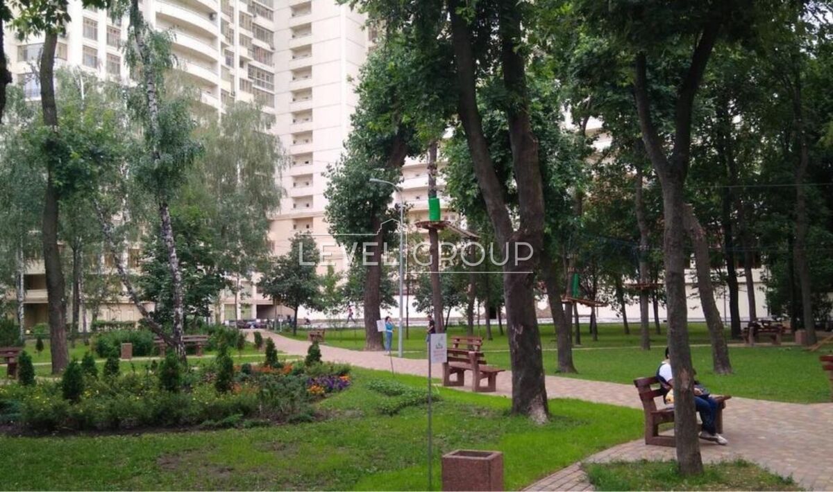 Парково-Сирецька вул. (Тимофія Шамрила), 4в