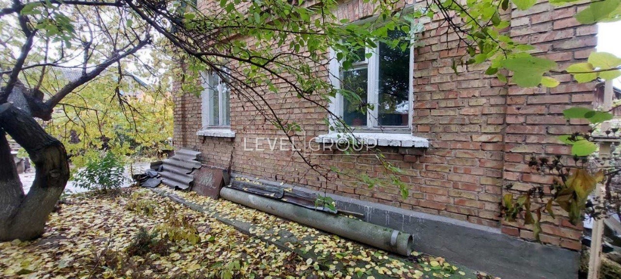 Kyiv, 21