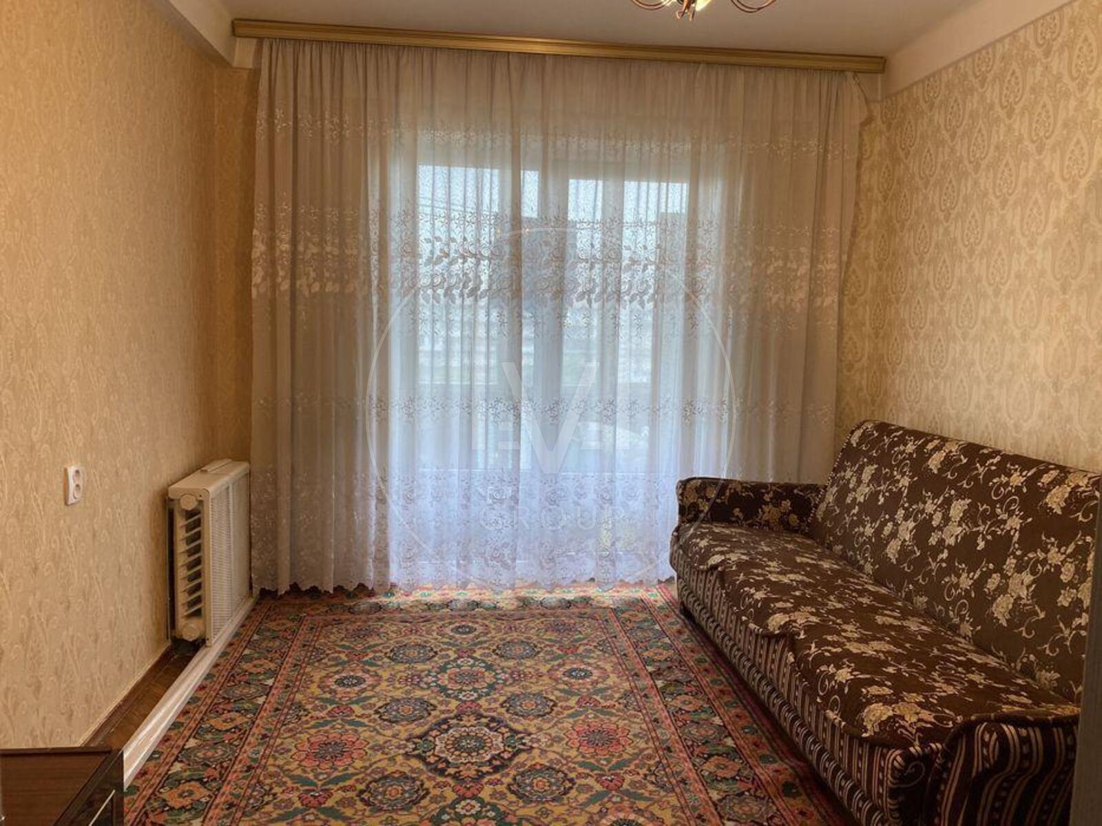 Ivan Mykolaichuk str. (Serafimovicha), 3/1