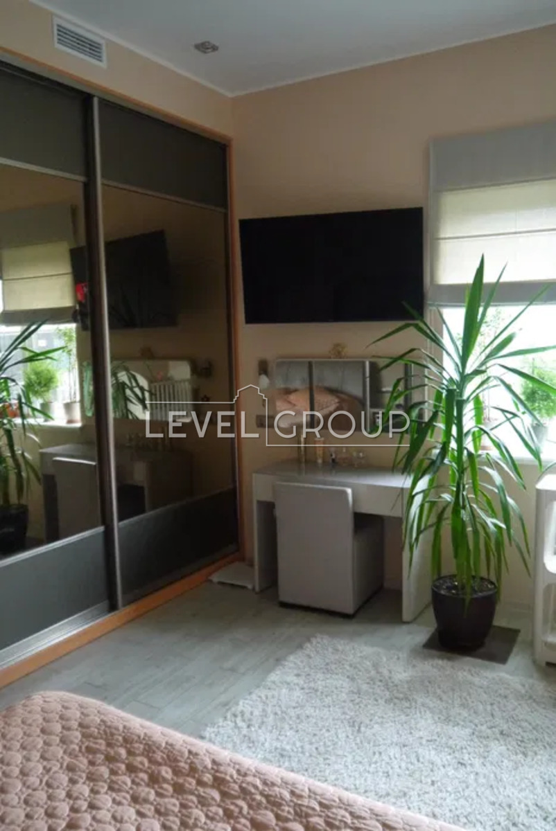 перша садова