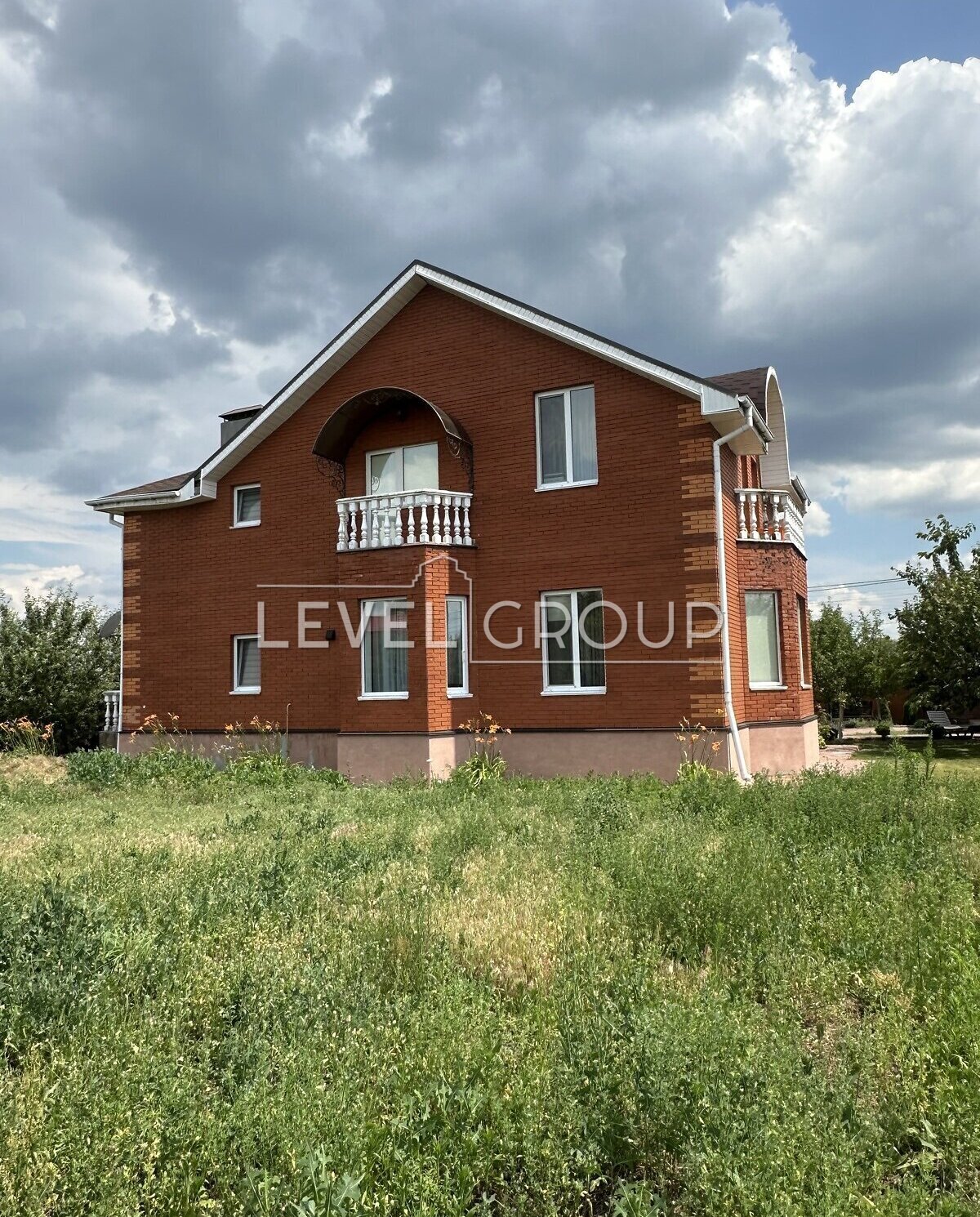 Кругликова вул.