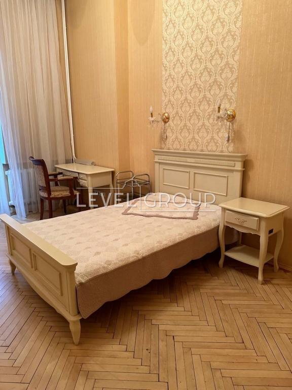 Olesya Honchara str., 88b
