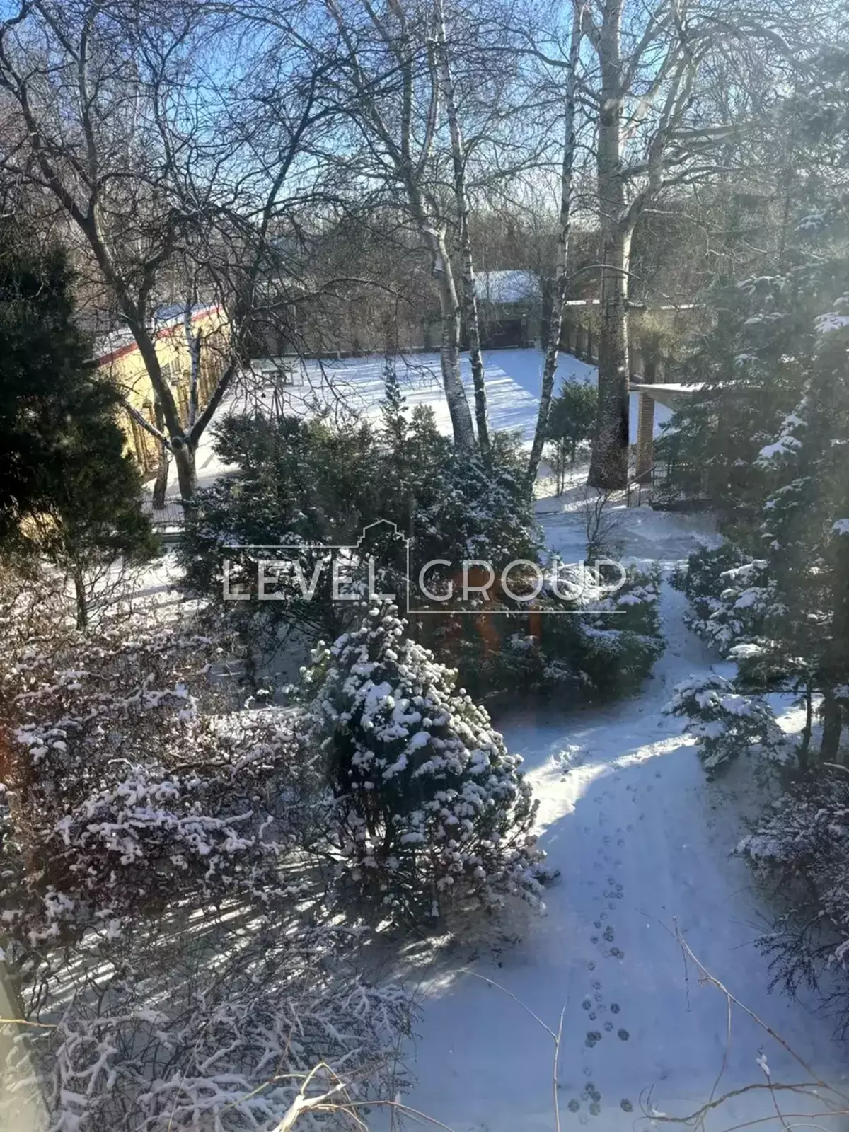 Мистецька вул., 7