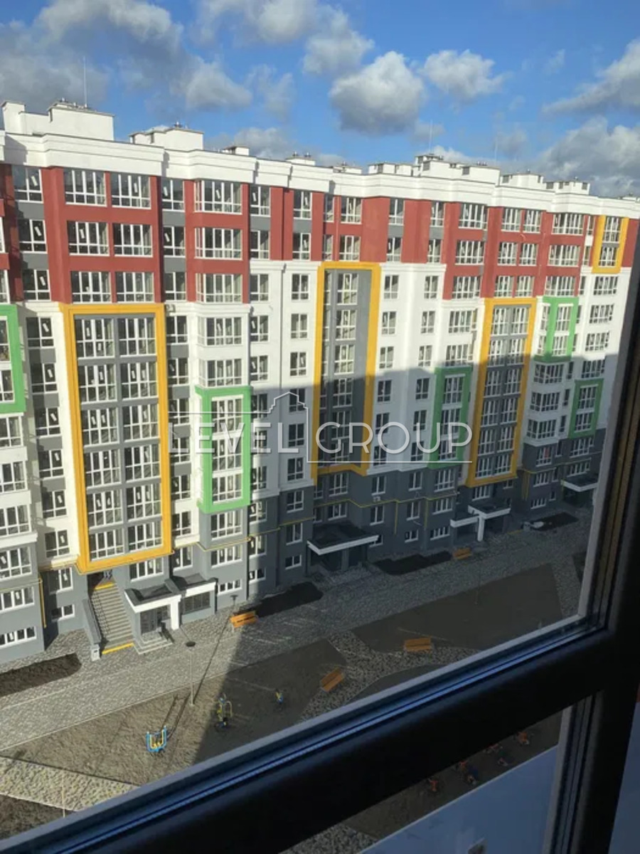 Машинобудівників, 16