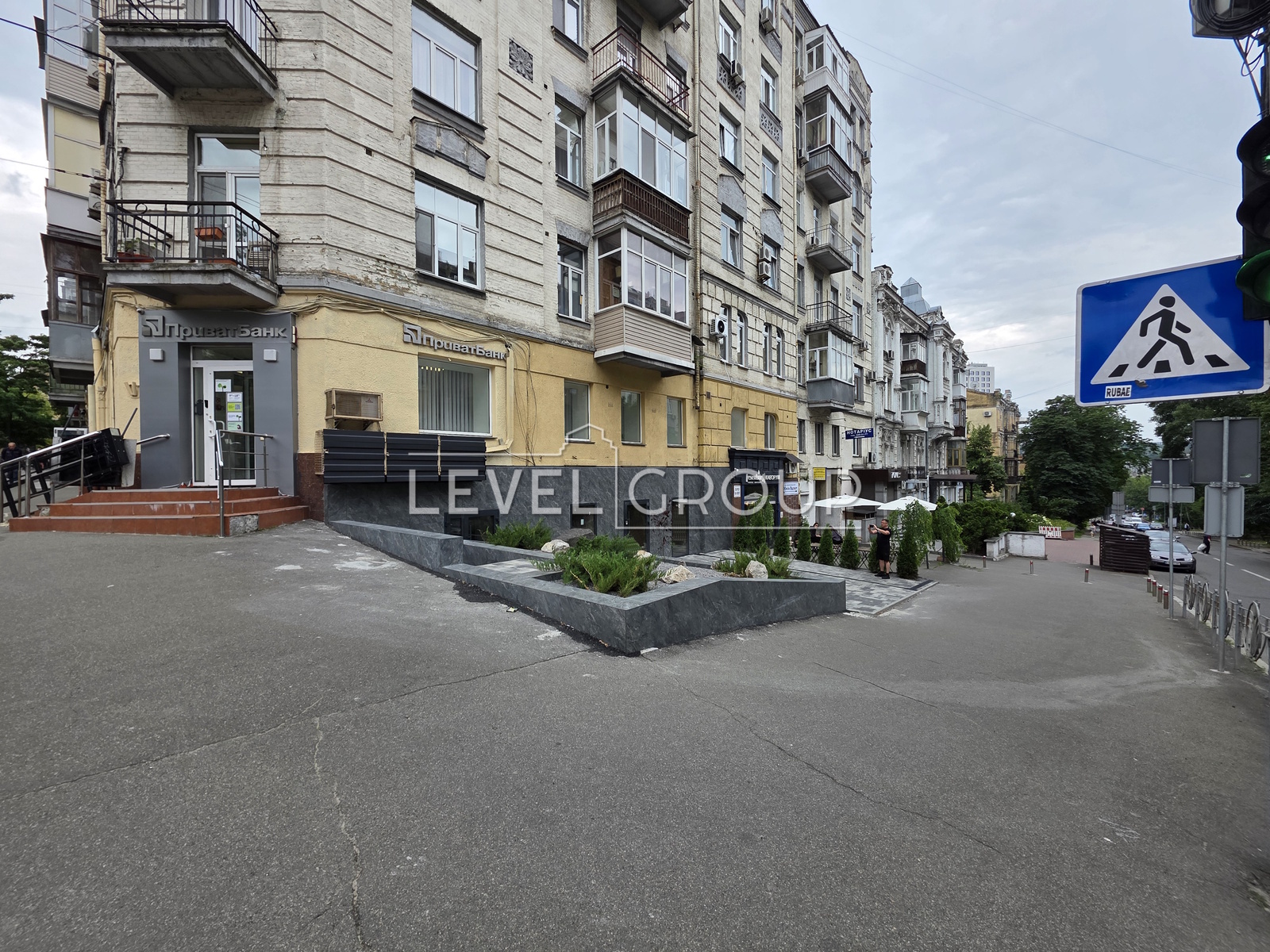 Саксаганського вул., 61/17