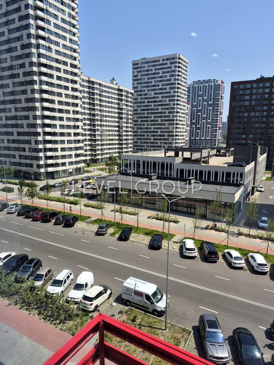 Vsevolod Zmienko St., 13