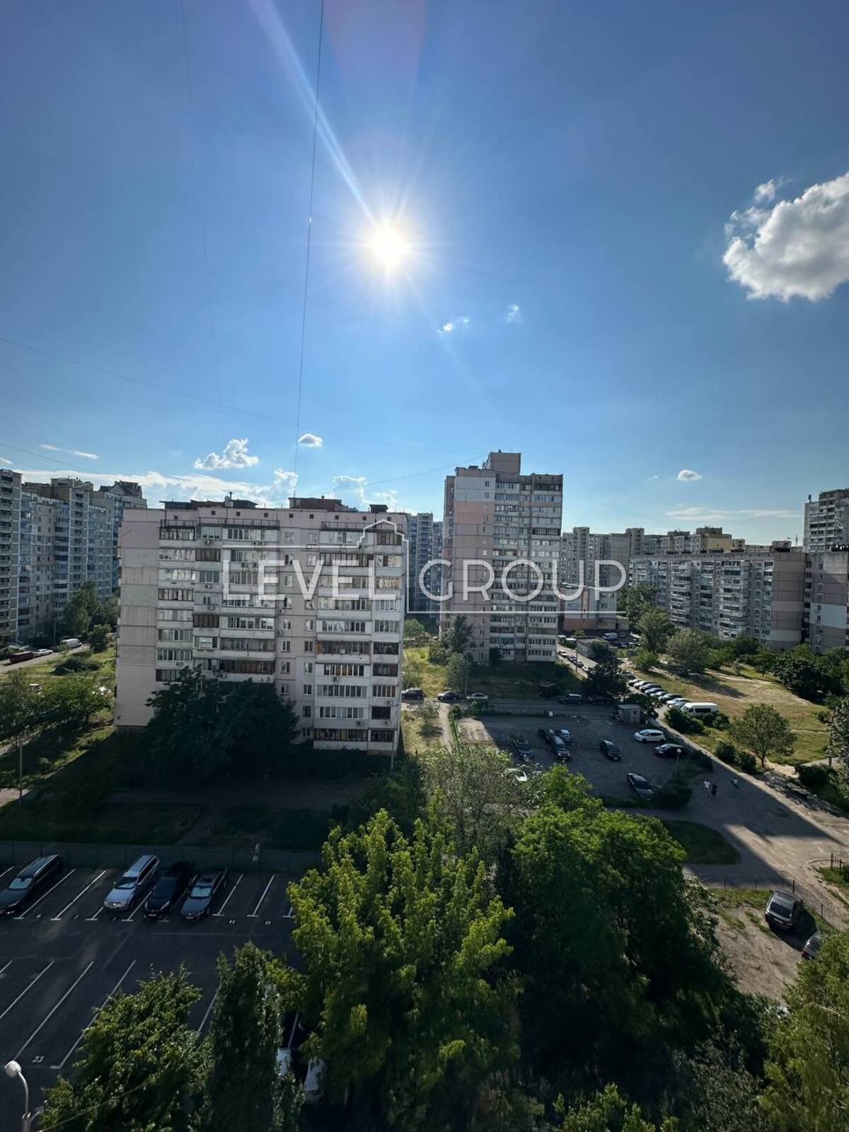 Анни Ахматової вул., 16 Г