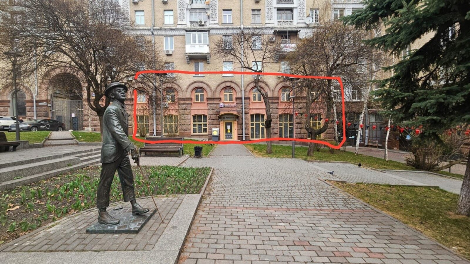 Прорізна вул., 6