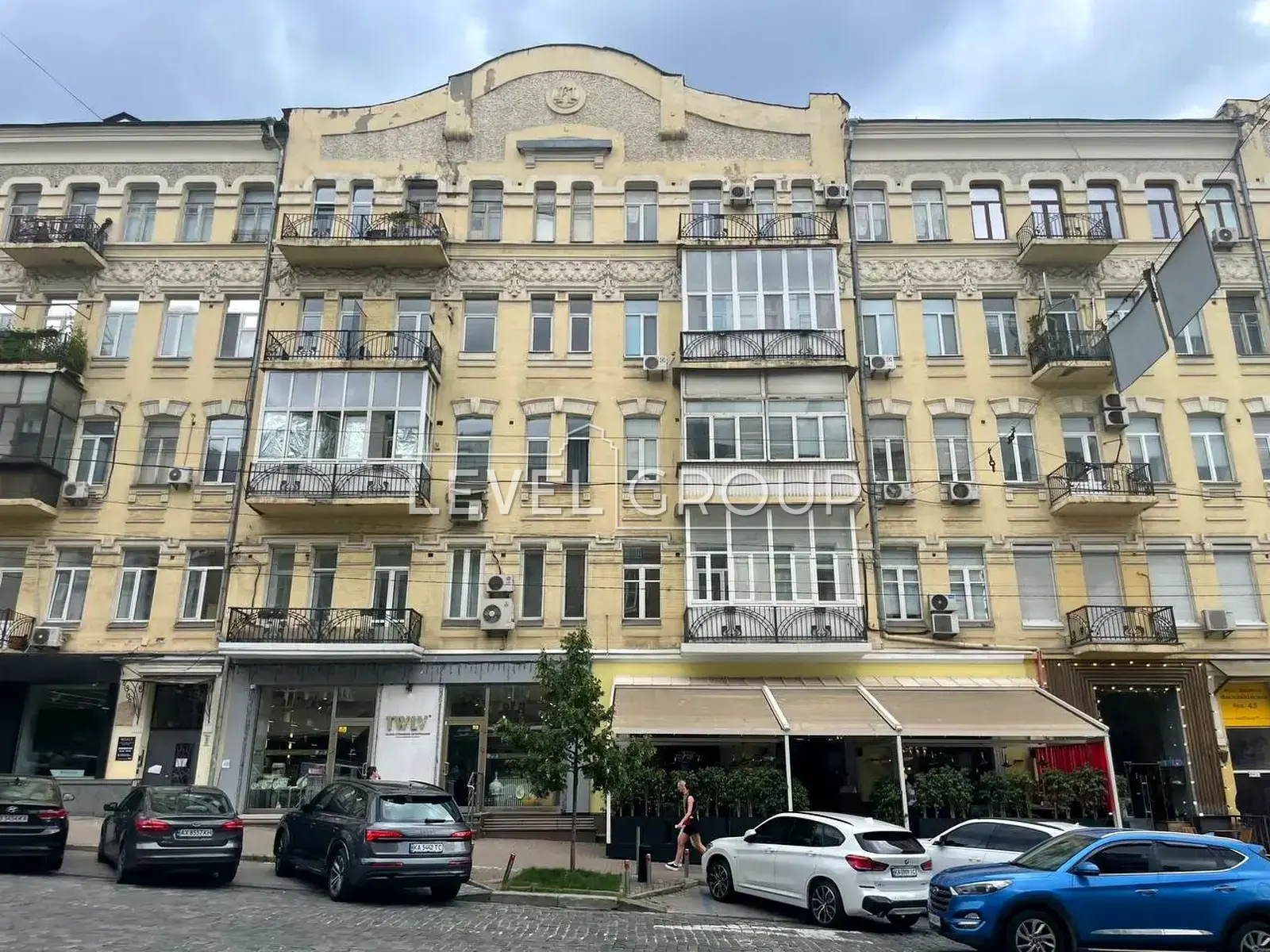 Velyka Vasylkivska St. (Chervonoarmiyska), 43/16