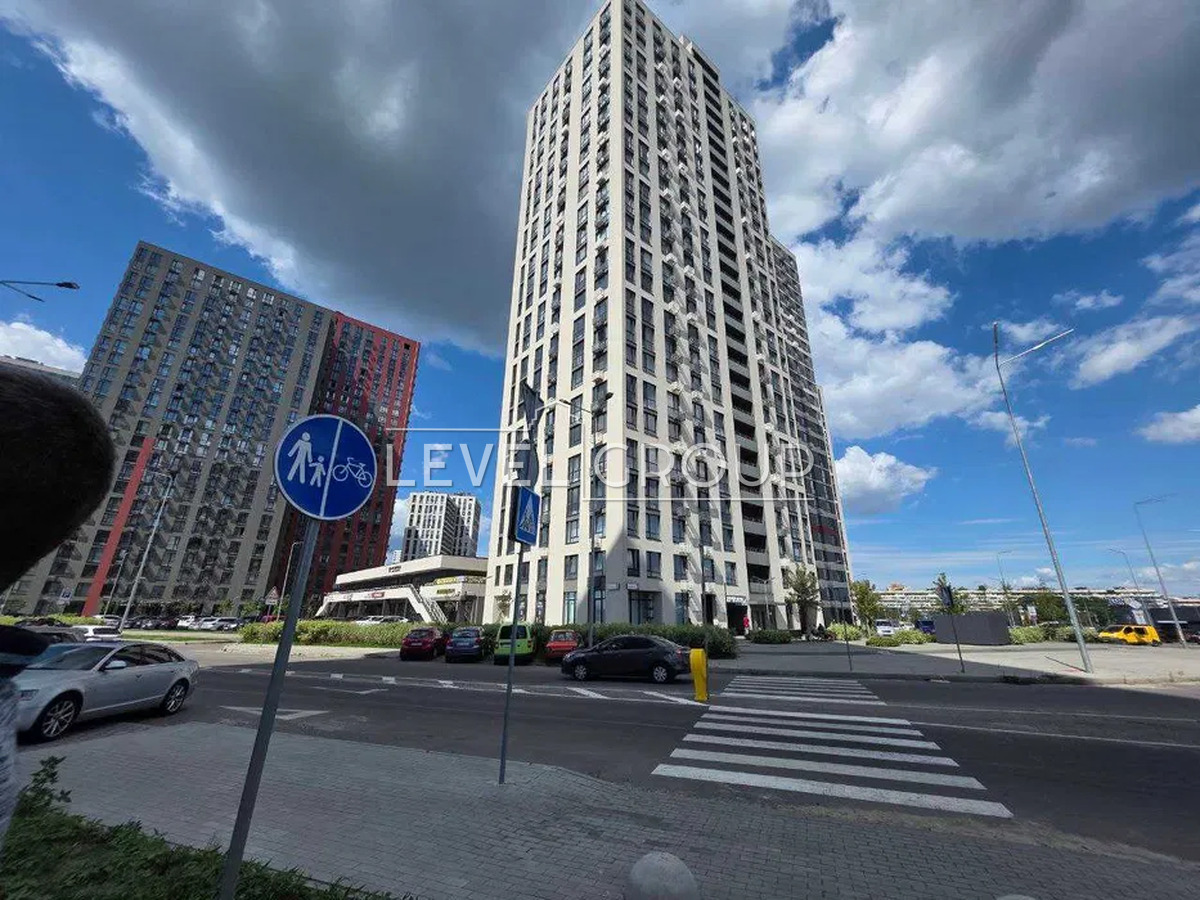 Vsevolod Zmienko St., 15/23