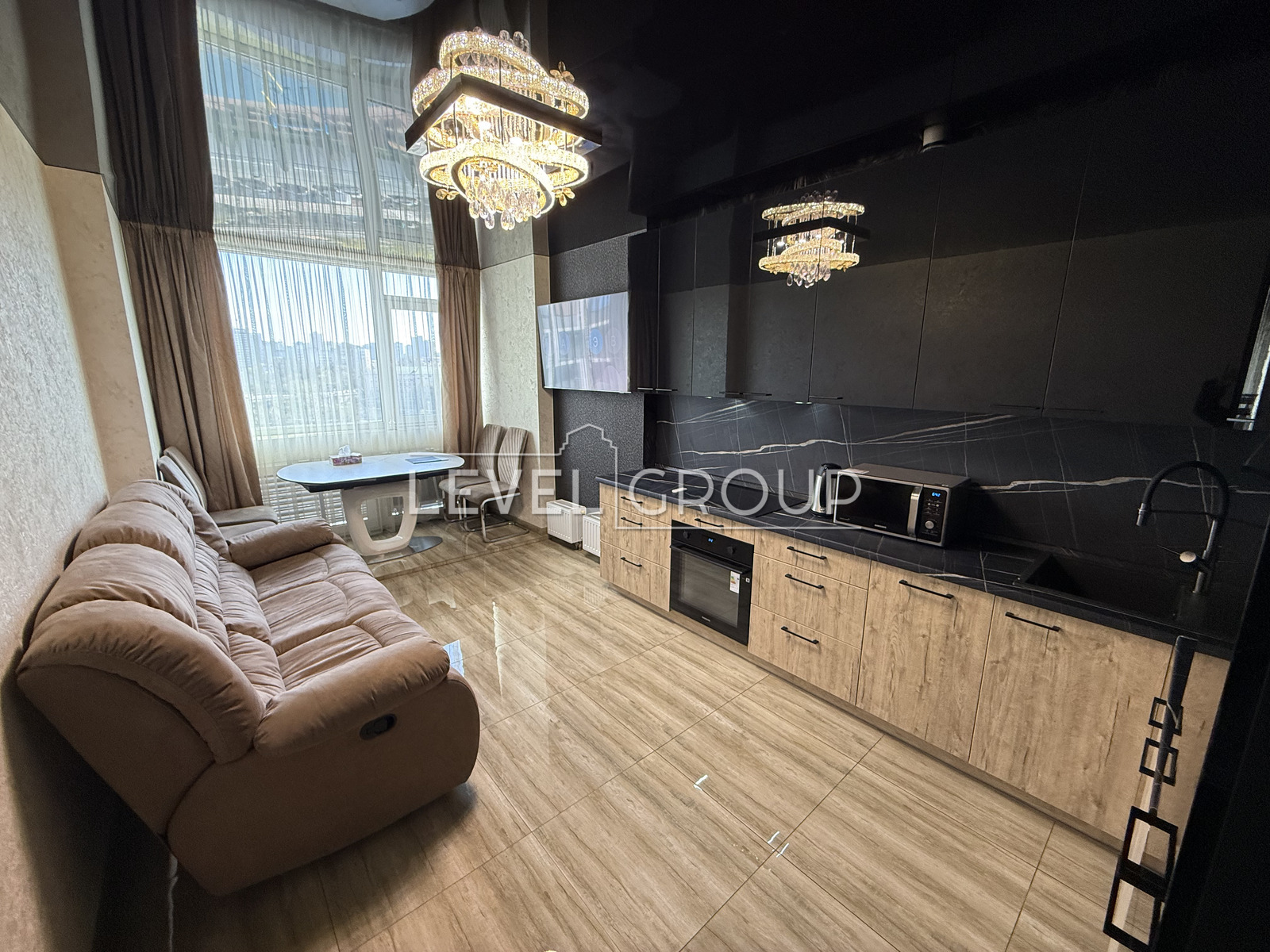 Берестейський просп. (Перемоги), 11к2