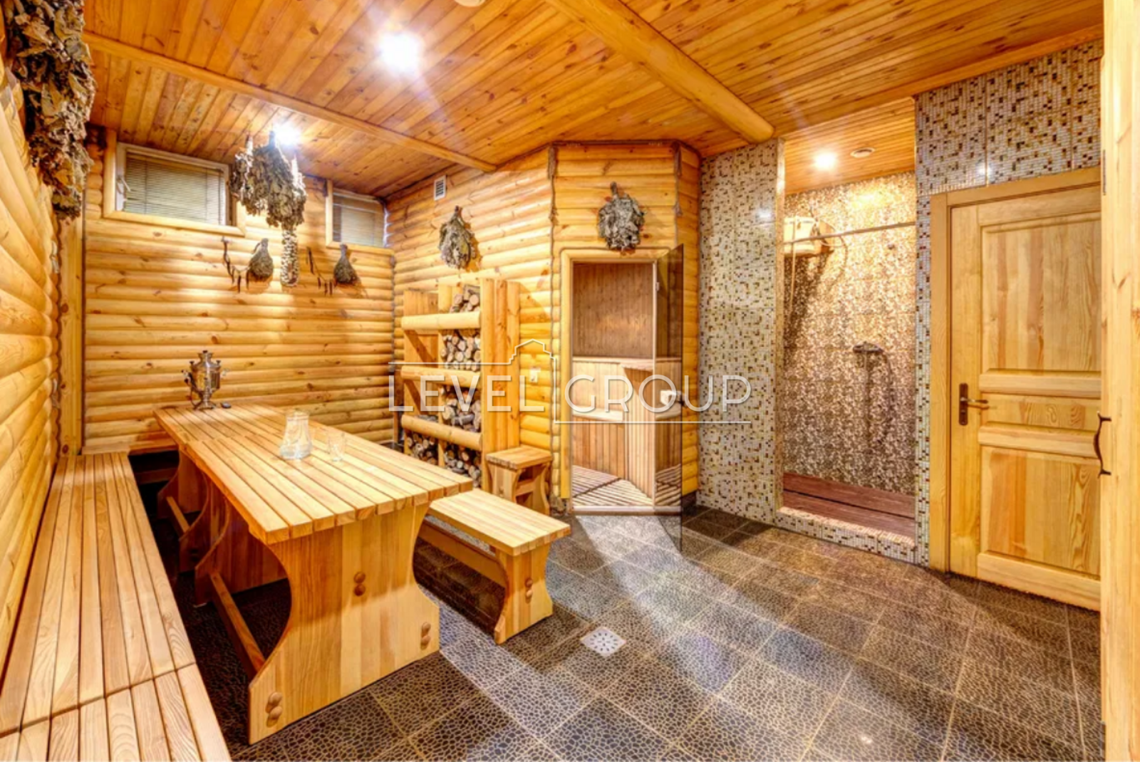 Стеценка вул., 27