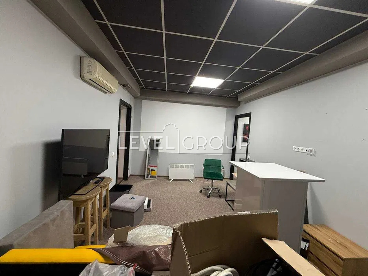 Олеся Гончара вул., 55