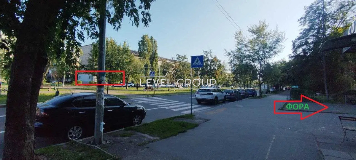 Верховної Ради бульв., 26