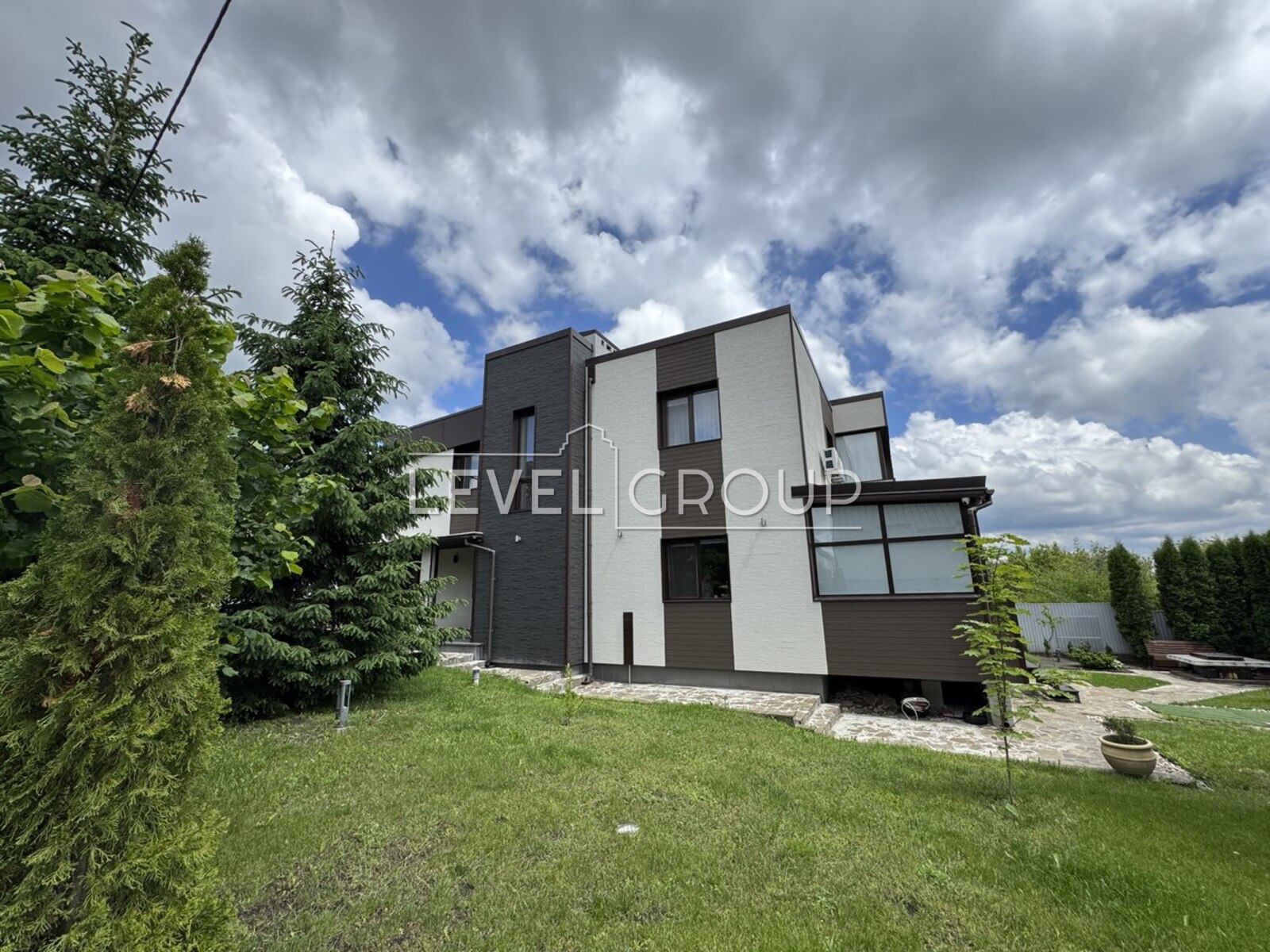 пров. Колгоспний