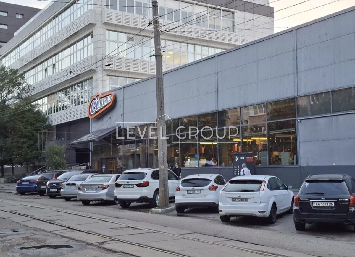Konstantinivska St., 63/12
