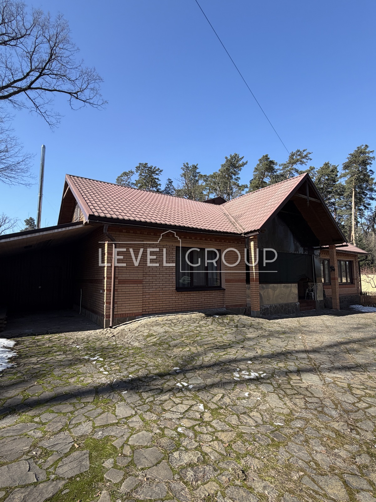 Yasnopolyanska, 33-G