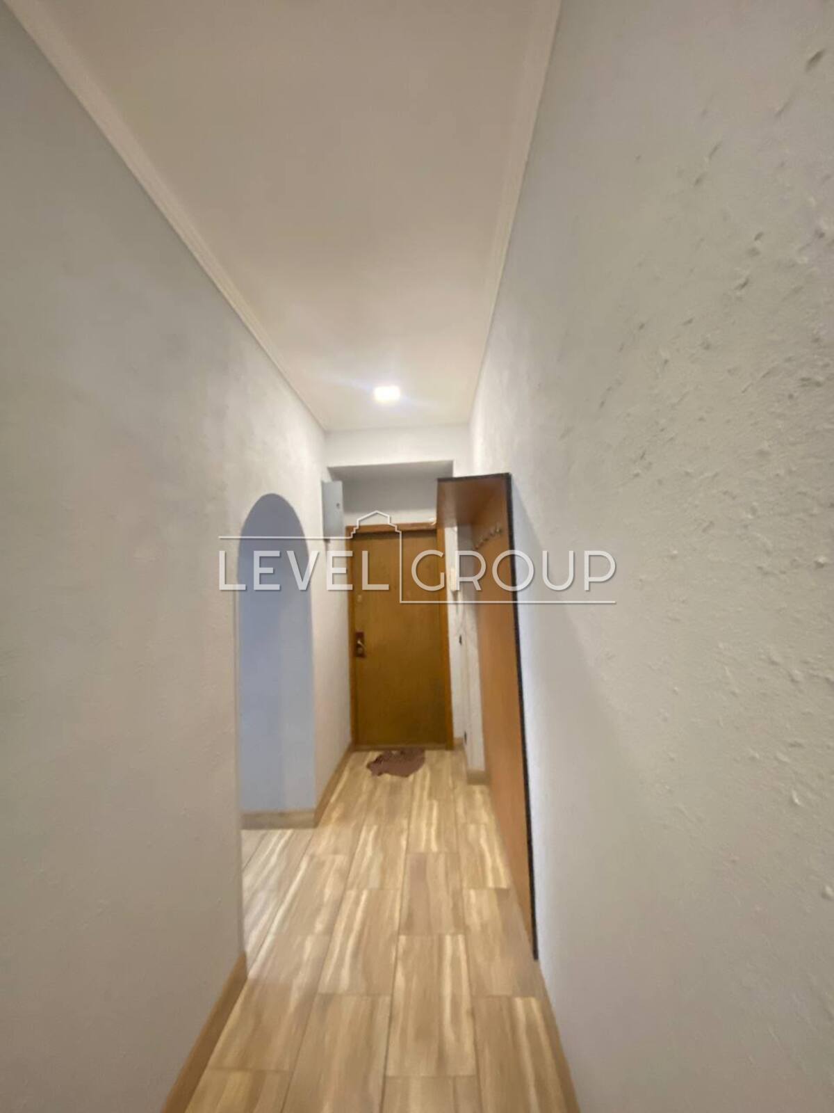 Вузівська вул., 4