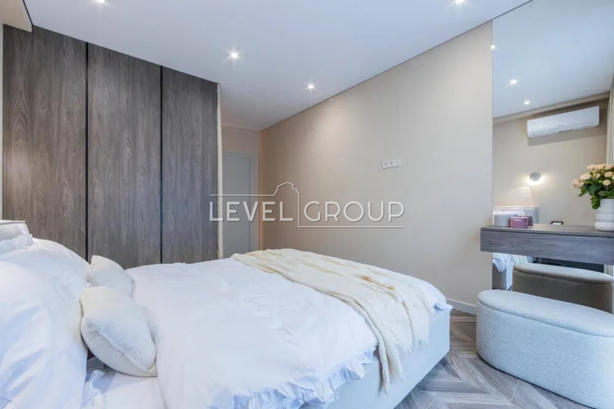 Михайла Максимовича вул. (Онуфрія Трутенка), 26