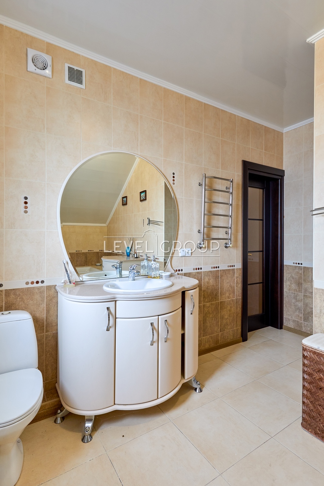 Ірпінська вул., 32