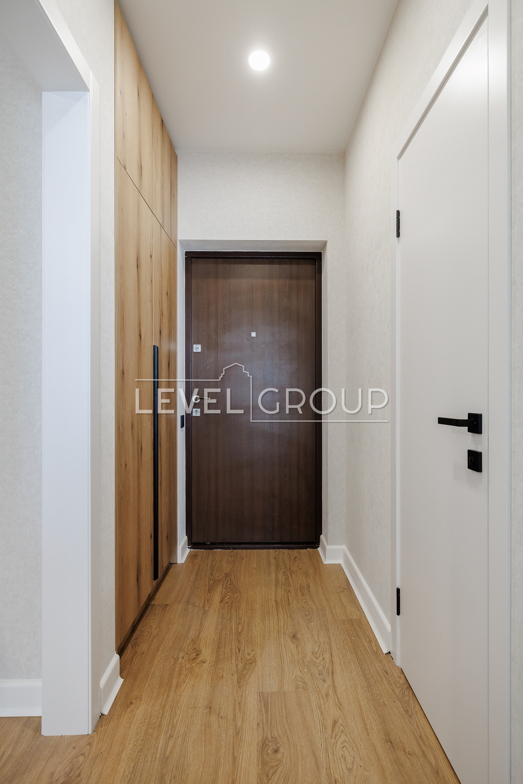 Air Force Ave. (Povitroflotsky), 56B
