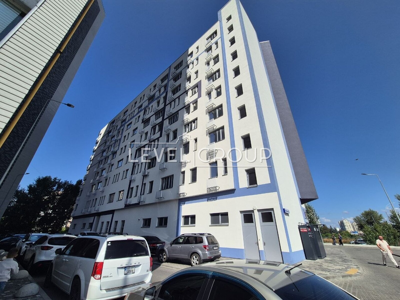 Revutskoho St., 52