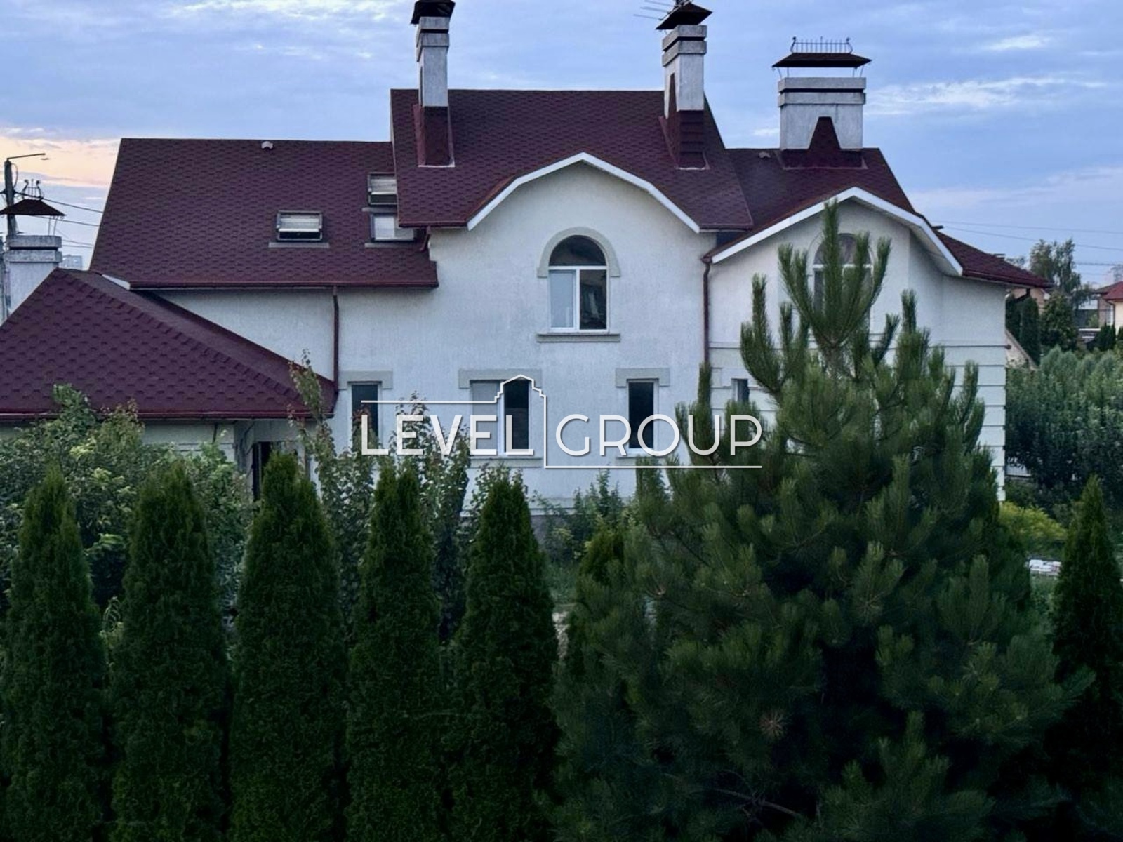 Виноградна вул.