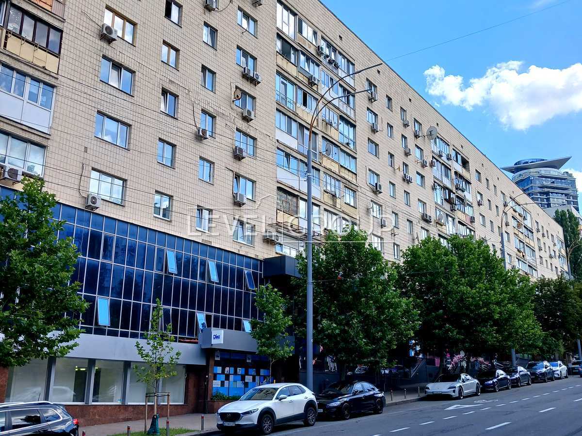Lesia Ukrainka Blvd., 3