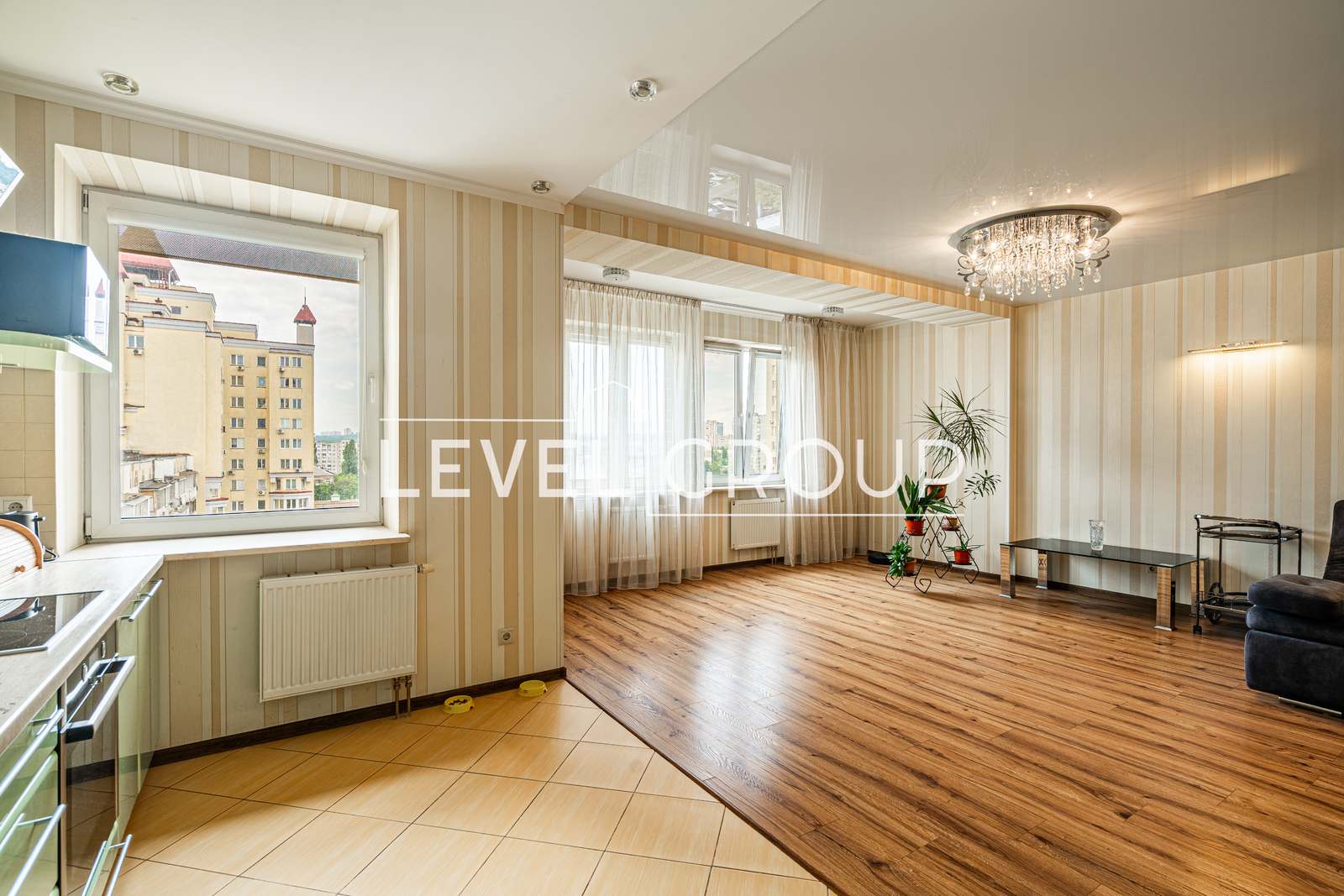 Makiivska St., 10-B
